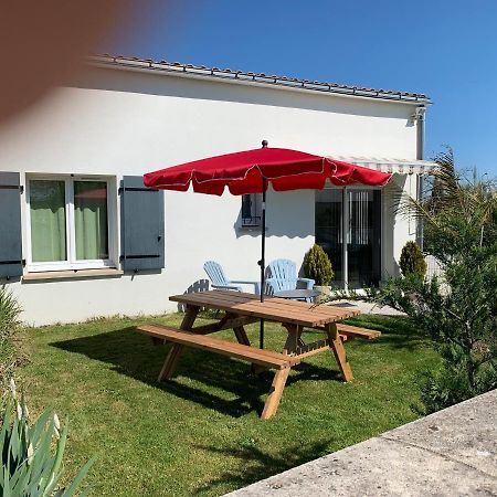 Gite Les Randonneurs Fontenay-le-Comte Exteriör bild